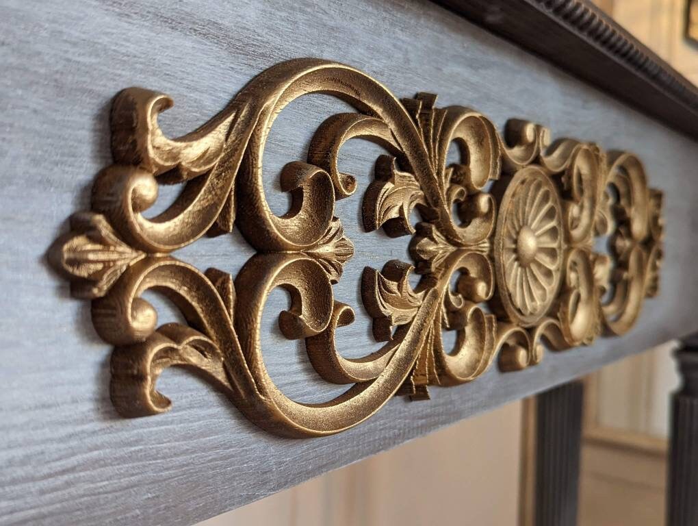 French style carved wooden console table distress finish, wooden console, carved console, ornaments.