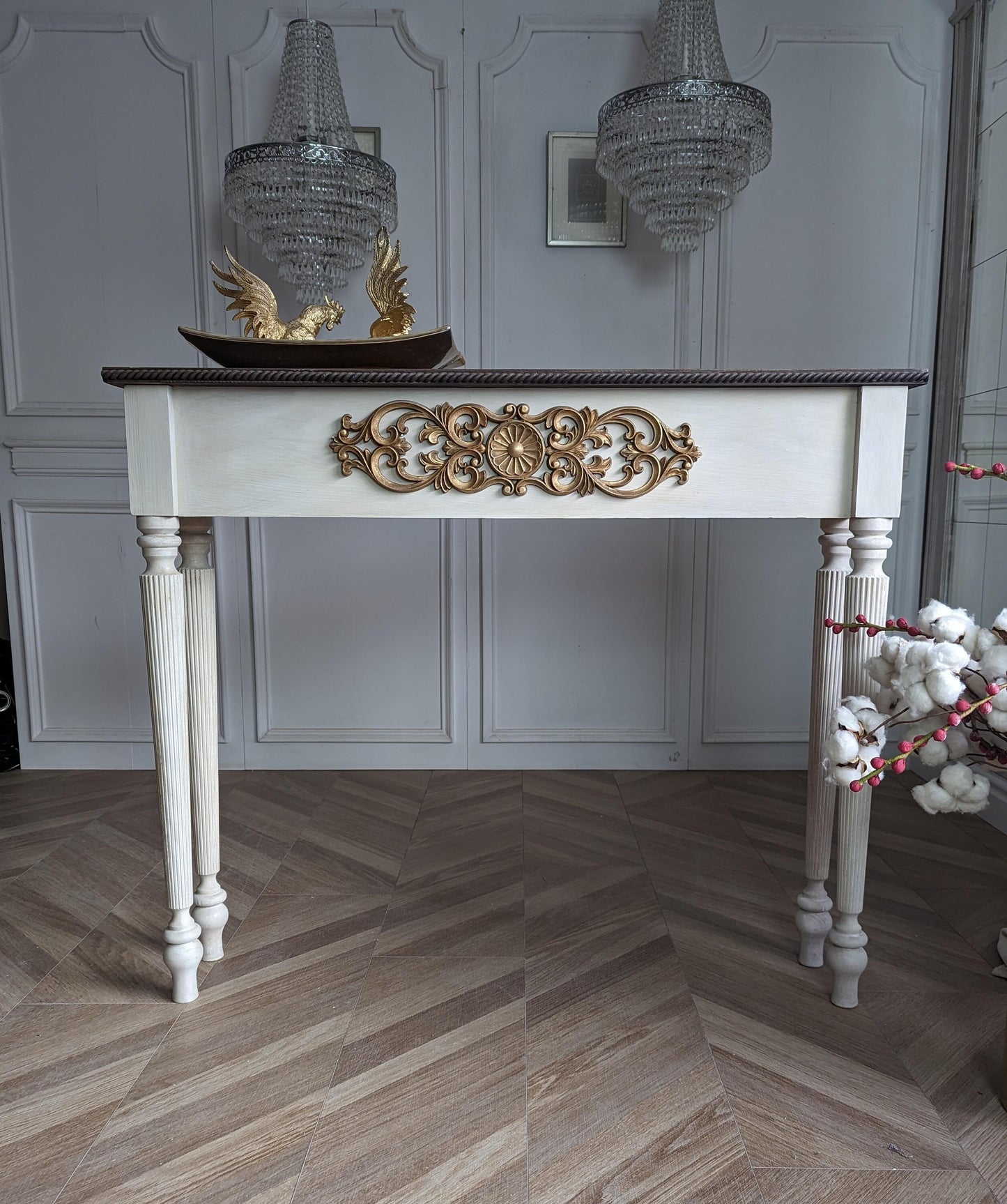 French style carved wooden console table white distress finish, White wooden console, carved console, ornaments