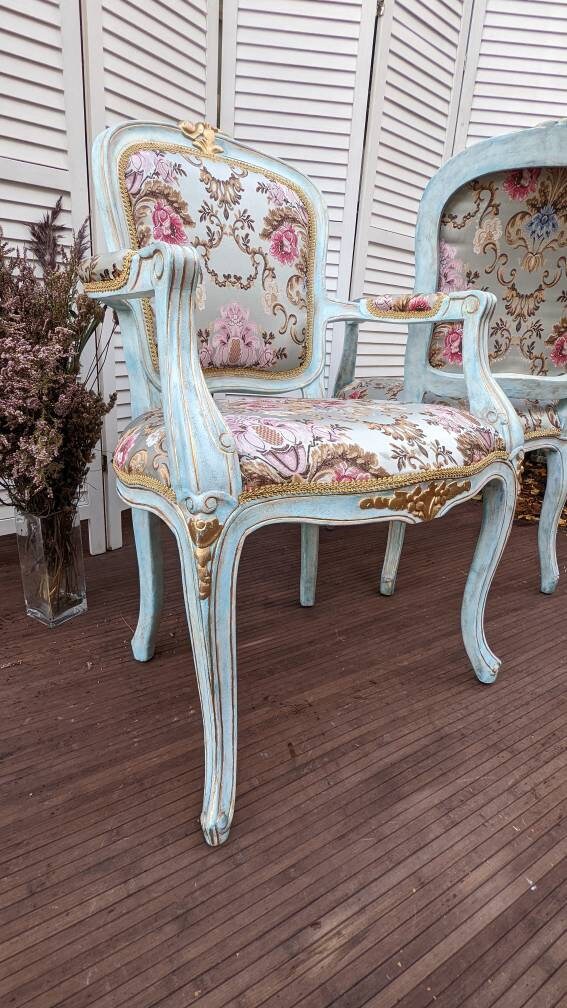 Lovely Vintage Chair. French & Flower. Beauty Brocade Fabric Damask Jacquard Embossed. French Style Boudoir Chair.