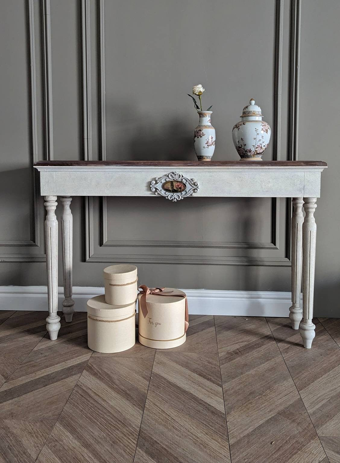 White French style carved wooden console table distress finish, wooden console, carved console, flowers ornaments