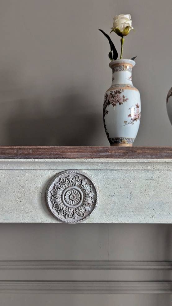 White French style carved wooden console table distress finish, wooden console, carved console, ornaments