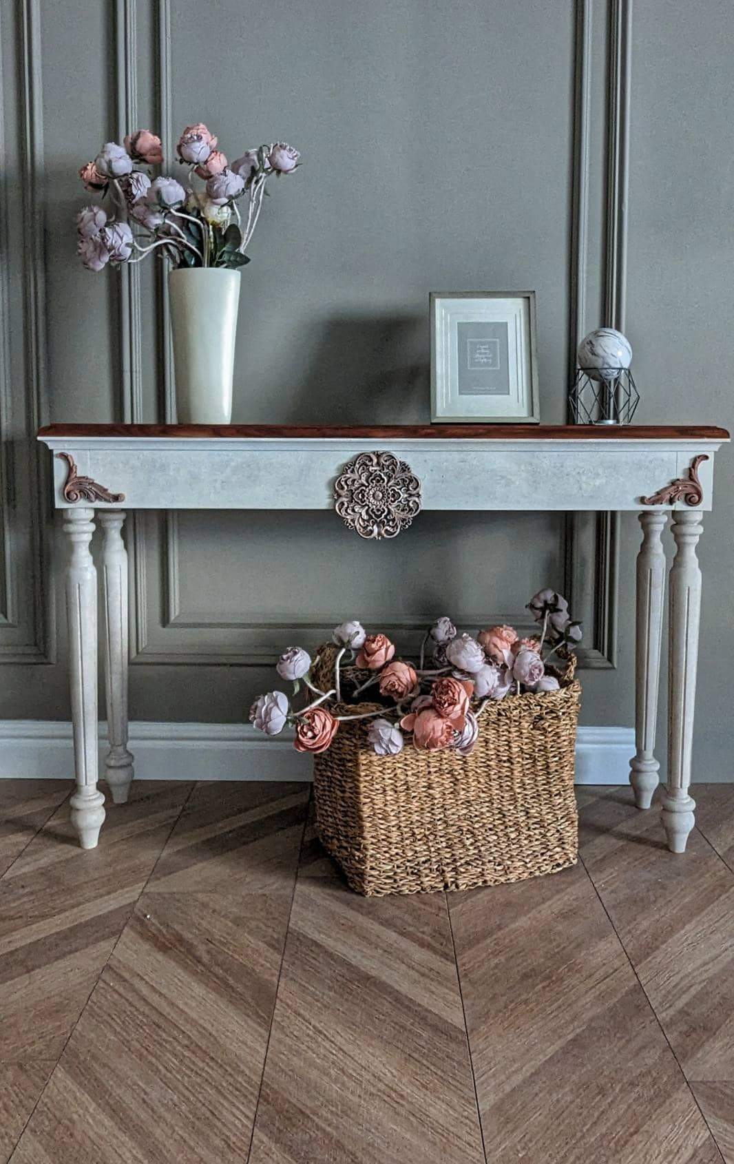 White French style carved wooden console table distress finish, wooden console, carved console, ornaments