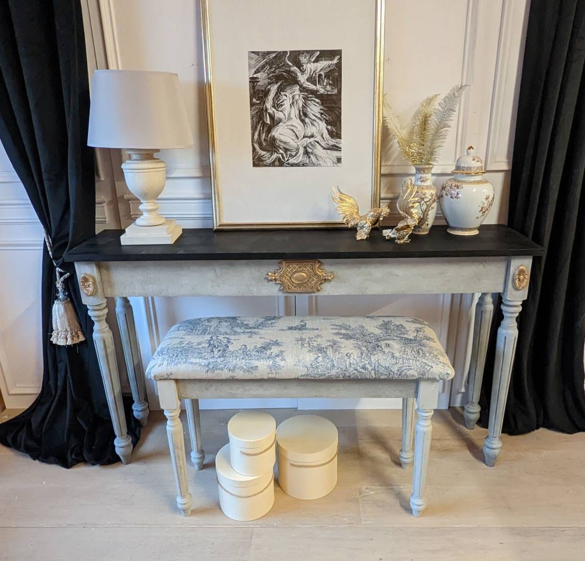 Console table French, Vintage style, wooden console table, wooden console, carved console, gold ornaments. Grey shabby chic