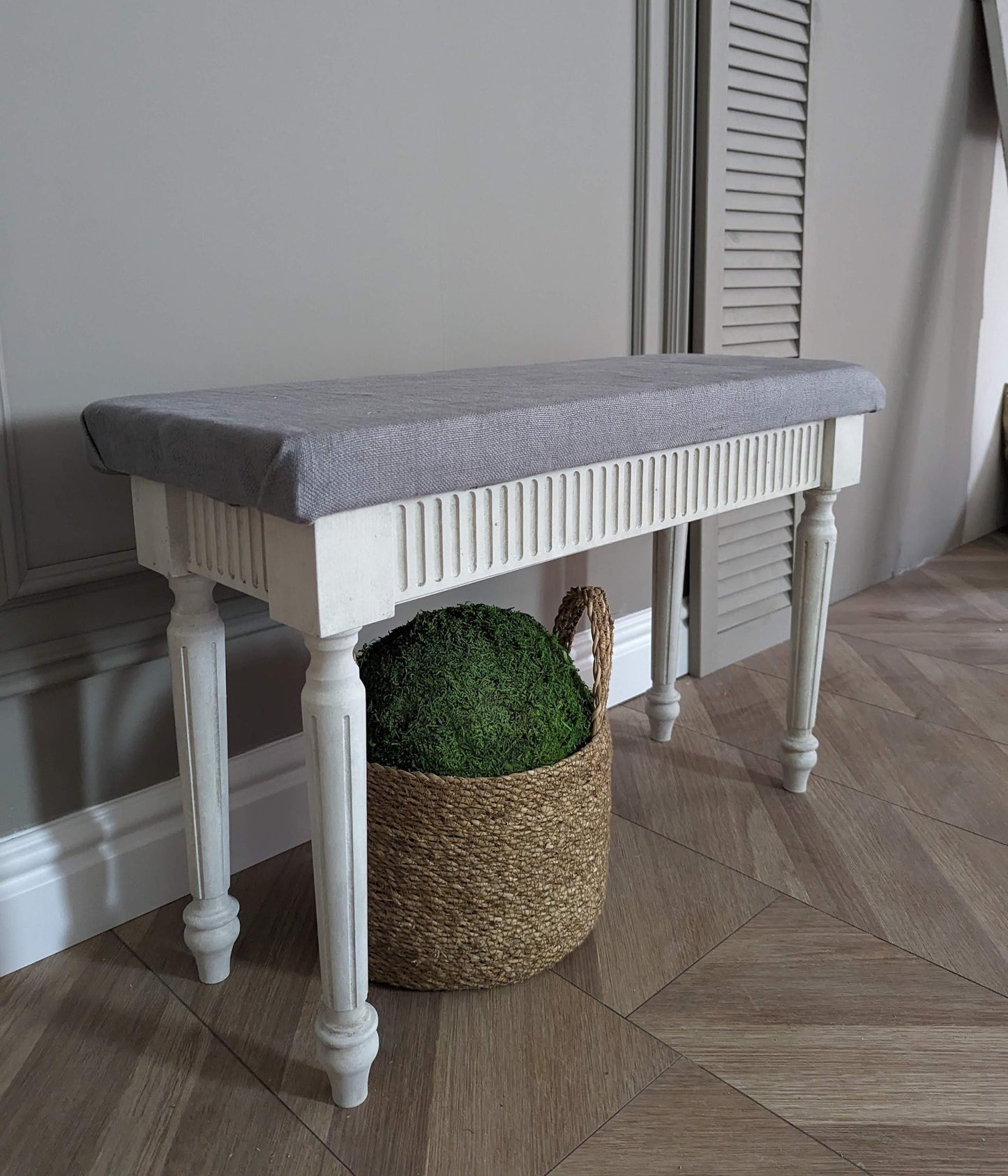 French style bench light grey distress finish, White wooden console, carved console, bedroom bench.