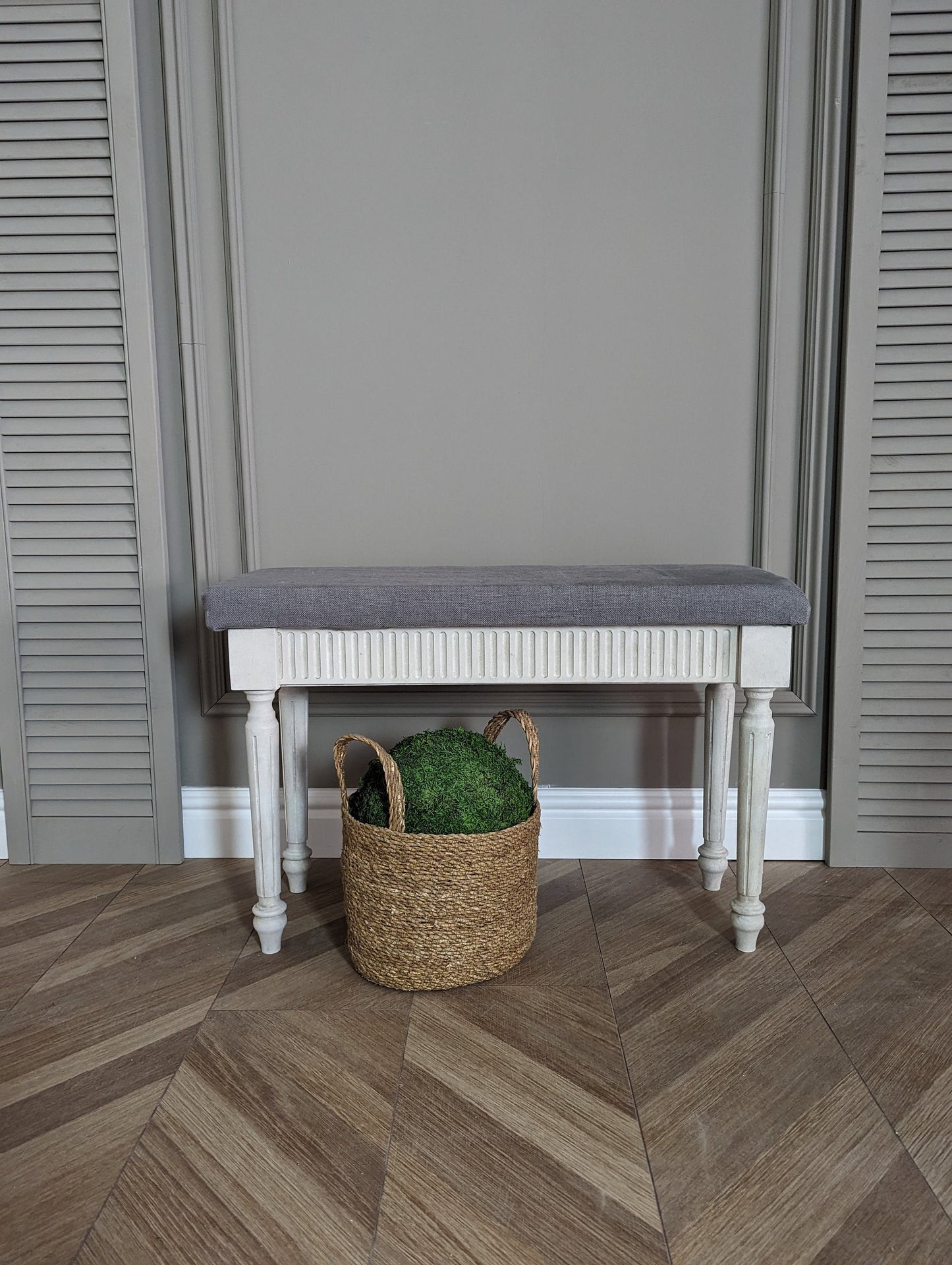 French style bench light grey distress finish, White wooden console, carved console, bedroom bench.