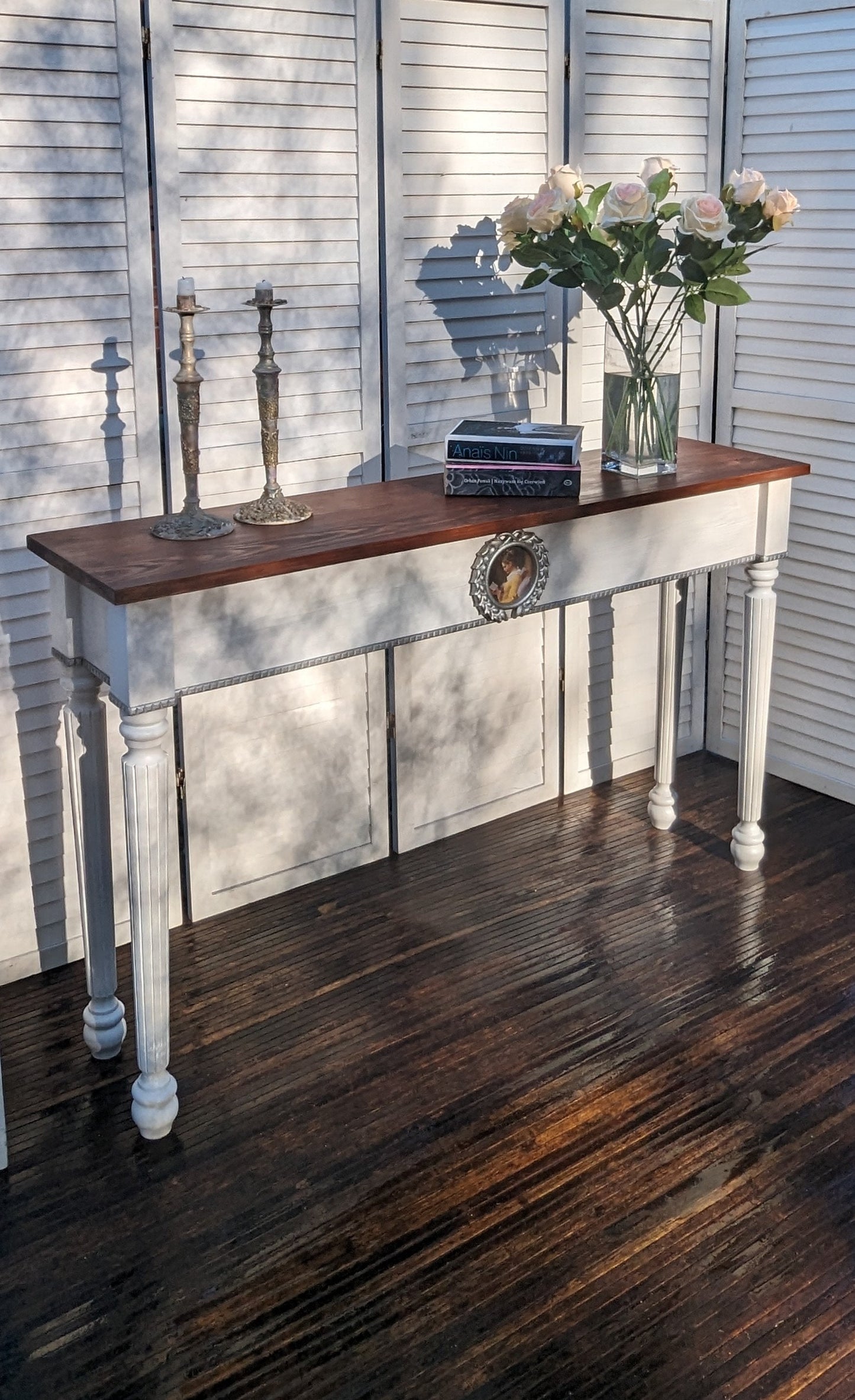 Vintage style French console table, wooden desk, console, carved desk, entry table, dressing. Shabby chic narrow table.