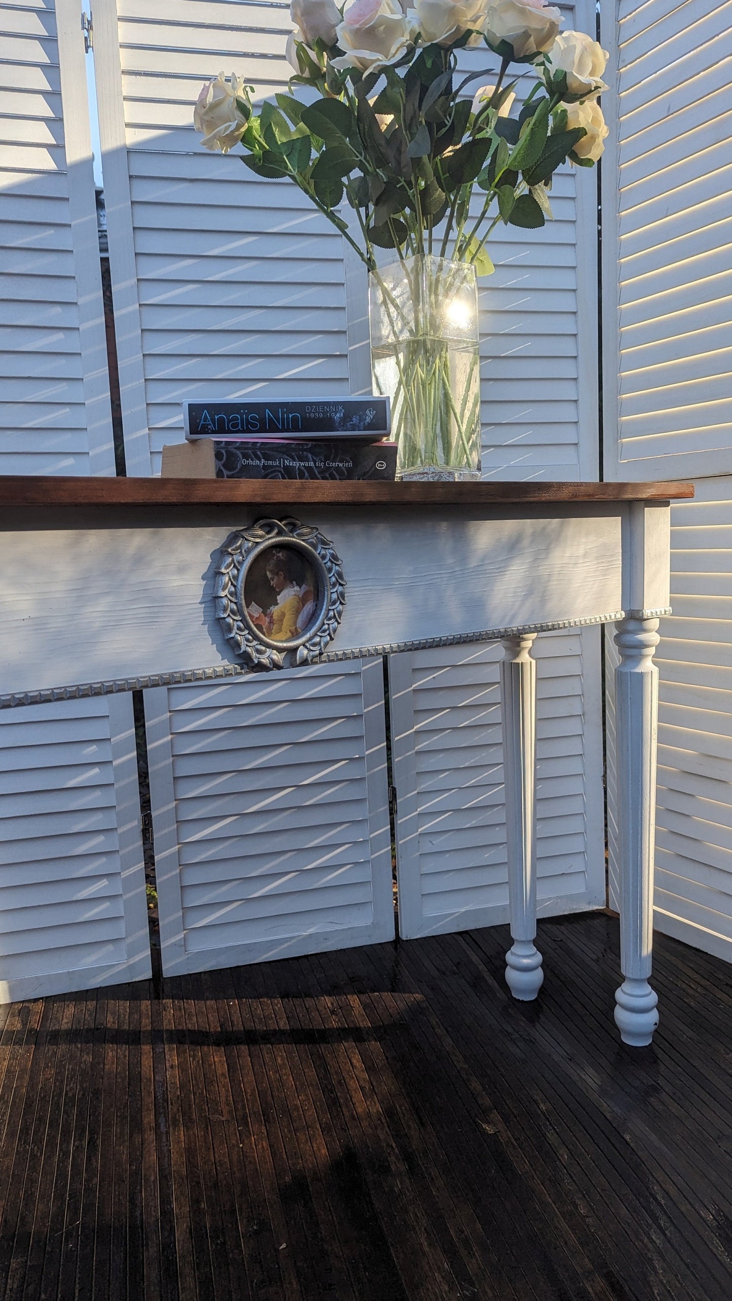 Vintage style French console table, wooden desk, console, carved desk, entry table, dressing. Shabby chic narrow table.